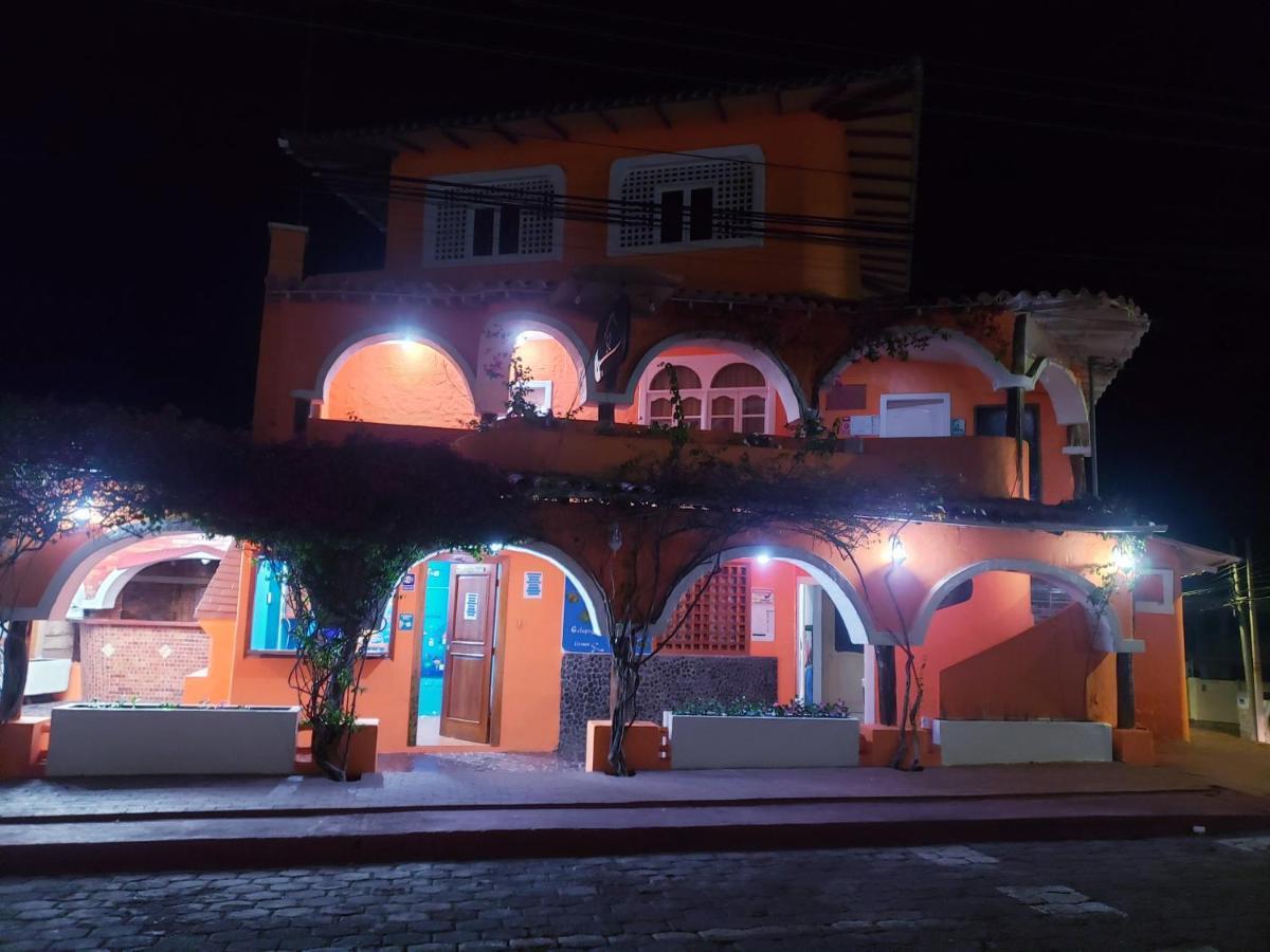 Hotel Crossman Puerto Ayora  Exterior foto